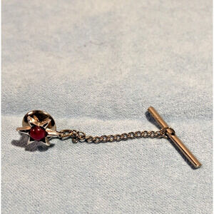 Vintage Men's Tie Tack Lapel Pin Star with Purple Rhinestone / Gold tone metal
